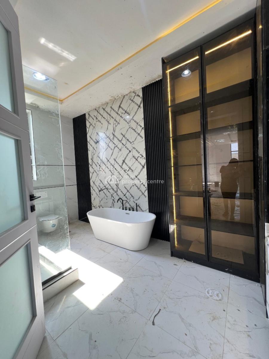 Beautiful 5 Bedroom, Lake View Estate, Lekki, Lagos, Detached Duplex for Sale