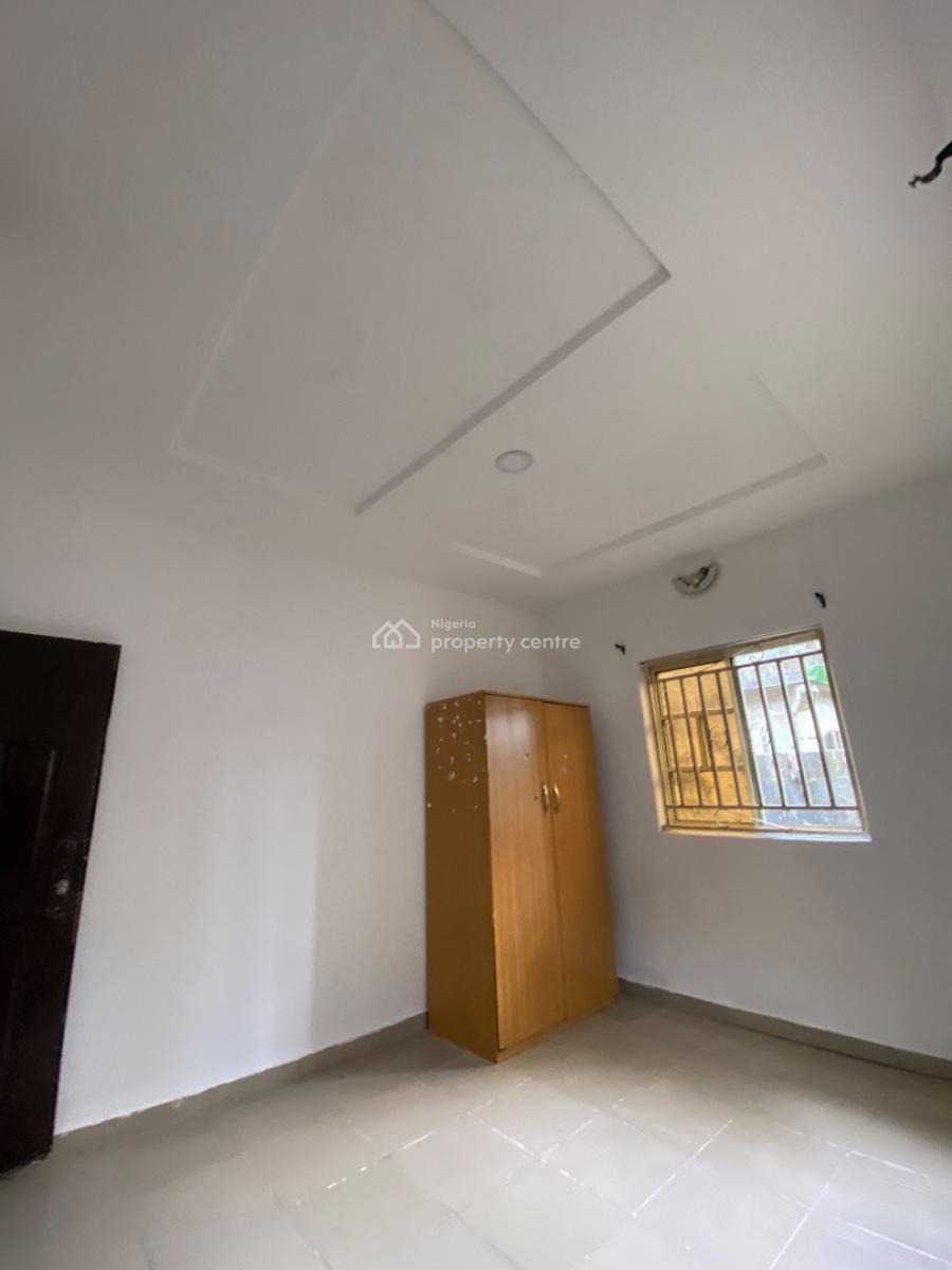 Renovated Spacious 2 Bedroom Apartment, Silverland Estate Sangotedo Ajah, Sangotedo, Ajah, Lagos, Flat / Apartment for Rent