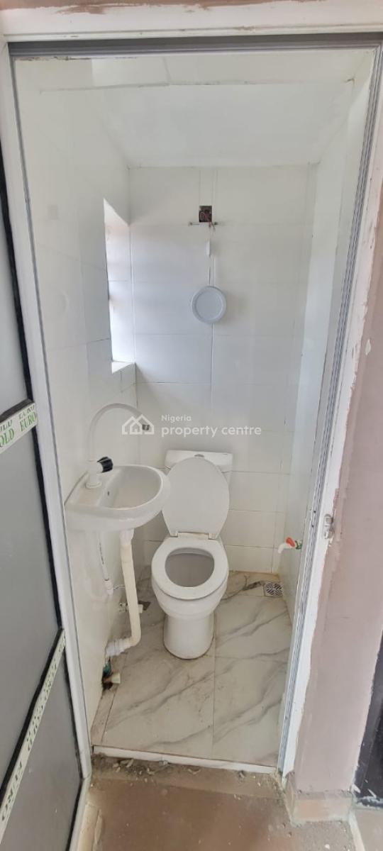 Sharp and Mini Flat, Royal Palmwill Estate, Badore, Ajah, Lagos, Mini Flat (room and Parlour) for Rent