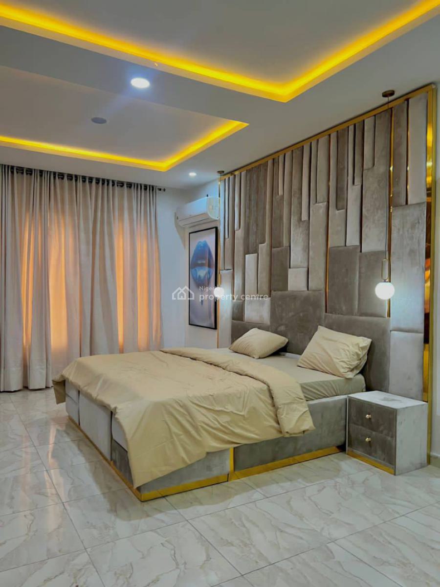 Cozy Premium Luxury 4-bedroom with Snooker, Pool, Ps5, Gym, & Jacuzzi, Ikate, Lekki, Lagos, Flat / Apartment Short Let