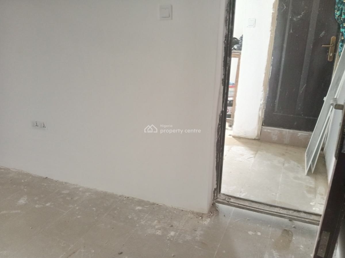 a Nice Room and Parlor, University View Estate, Olokonla, Ajah, Lagos, Mini Flat (room and Parlour) for Rent