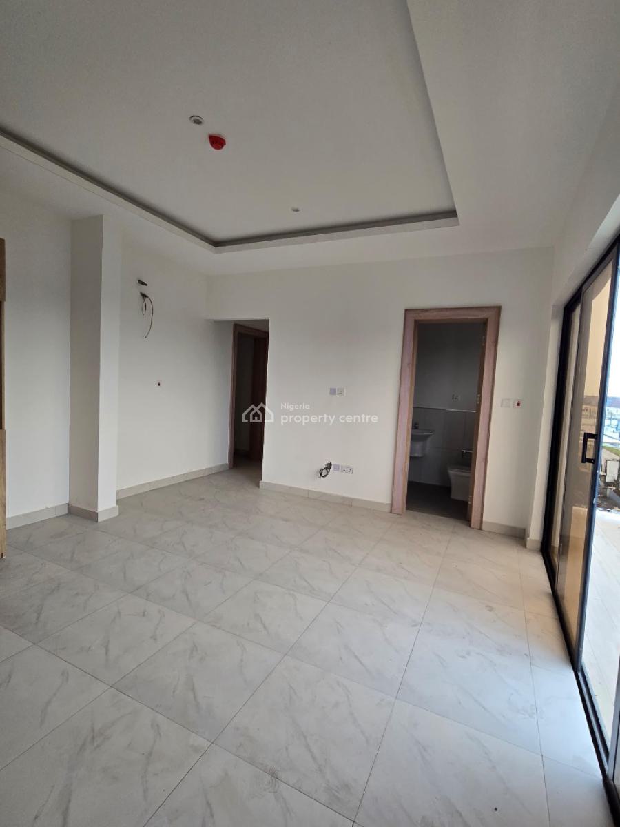 Spacious and Luxury 3-bedroom Apartments with Premium Finishing, Lekki Phase 1, Lekki, Lagos, Flat / Apartment for Sale