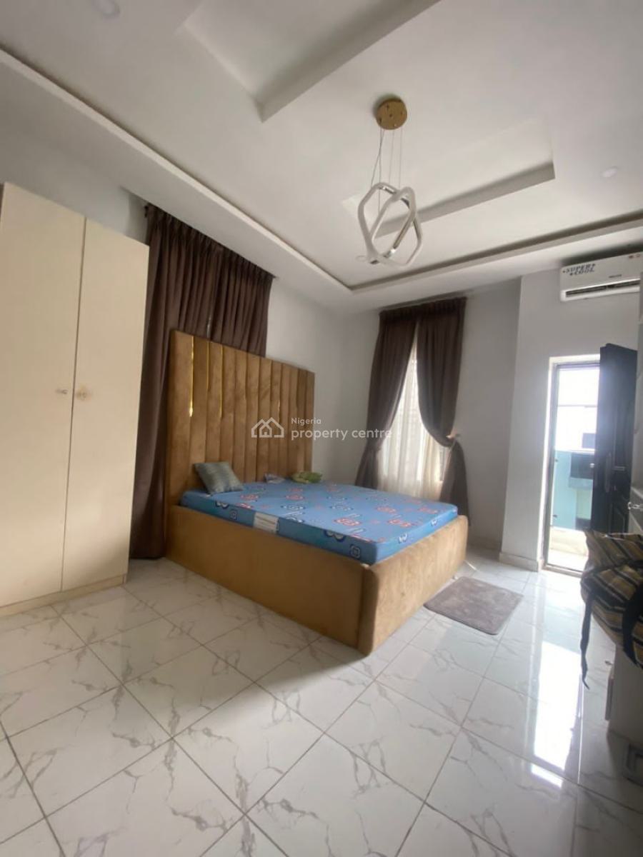 Luxury Standard Ensuite 2 Bedroom Spacious Apt Upstairs, Harris Drive, Vgc, Lekki, Lagos, Flat / Apartment for Rent