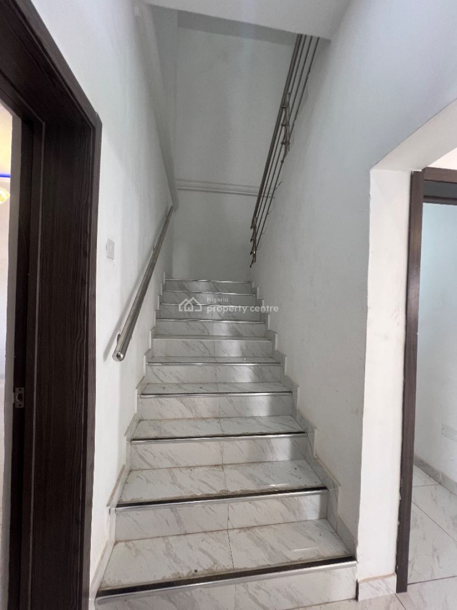 4-bedroom Terrace, Monastery Road Road By Shoprite, Sangotedo, Ajah, Lagos, Terraced Duplex for Sale