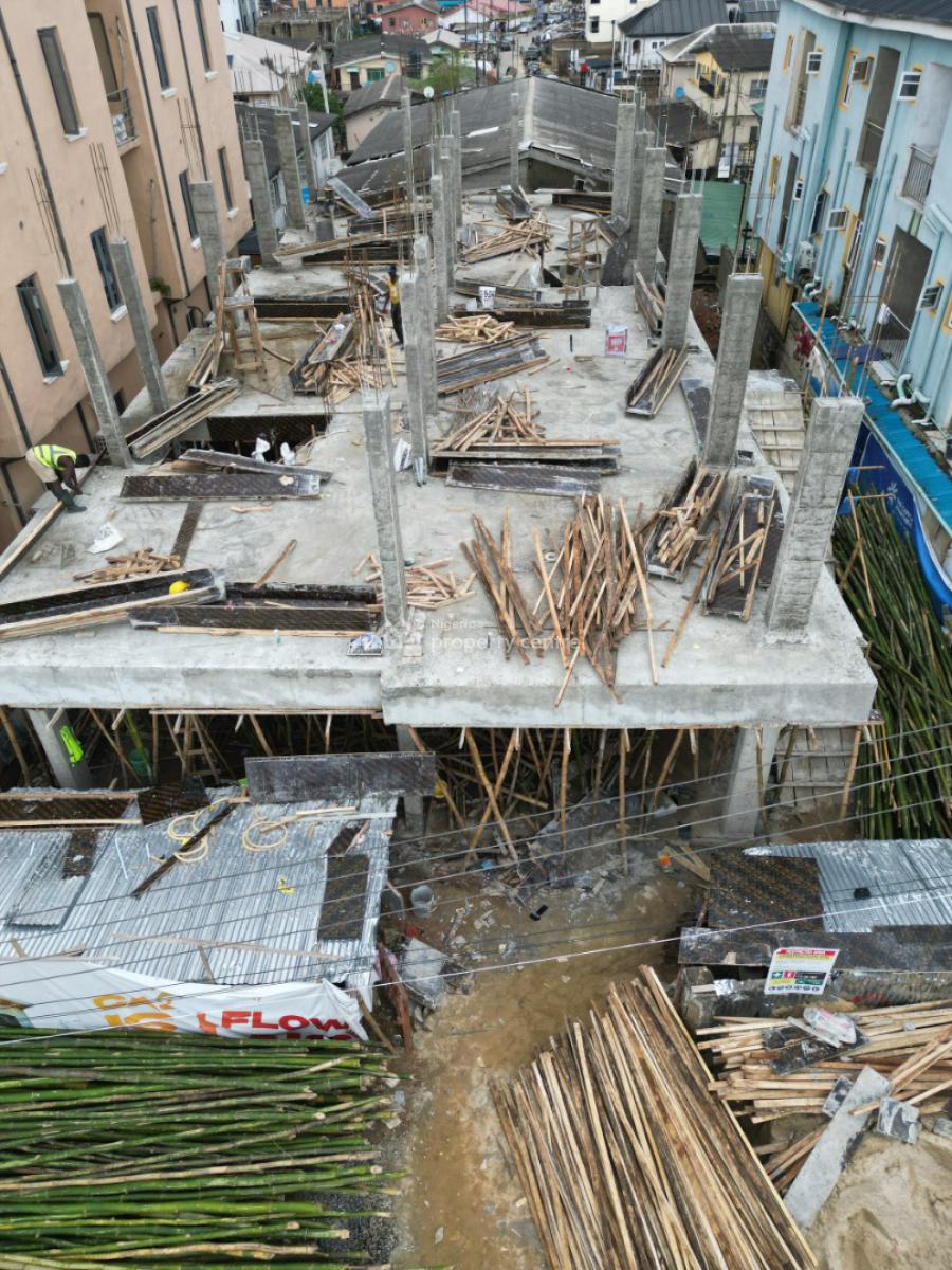 Luxury Apartment in a Serene Environment, a Minute Drive From Unilag Yaba., Yaba, Lagos, Flat / Apartment for Sale