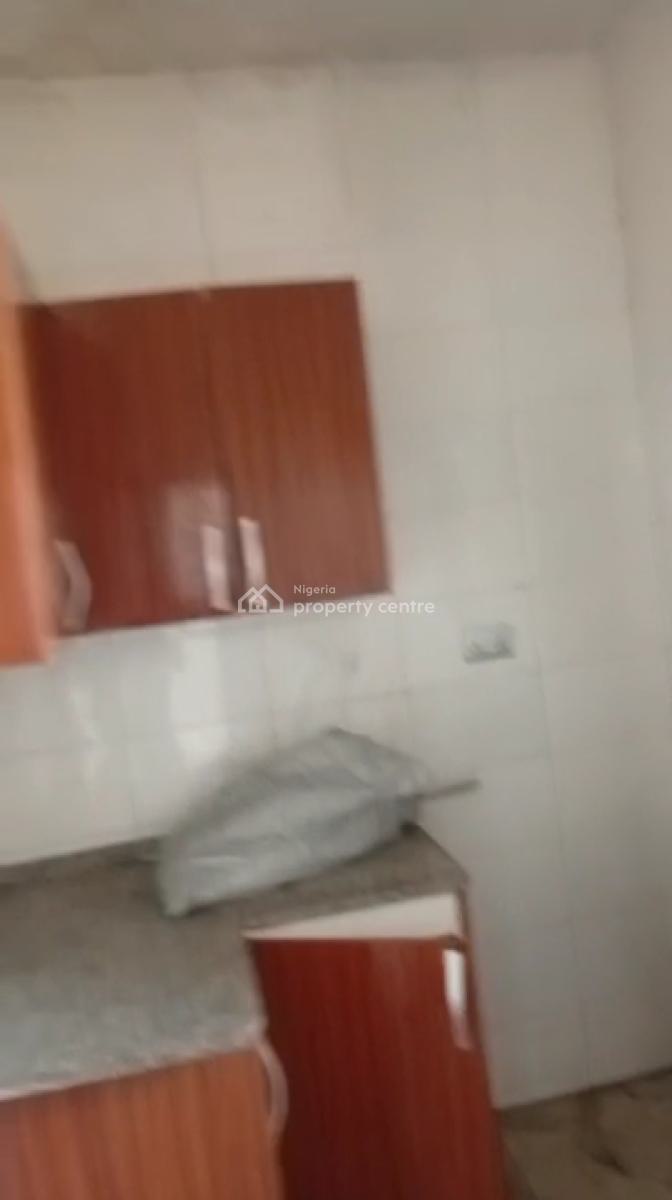 Well Maintained 2 Bedroom Flat, Lakowe, Ibeju Lekki, Lagos, Flat / Apartment for Rent