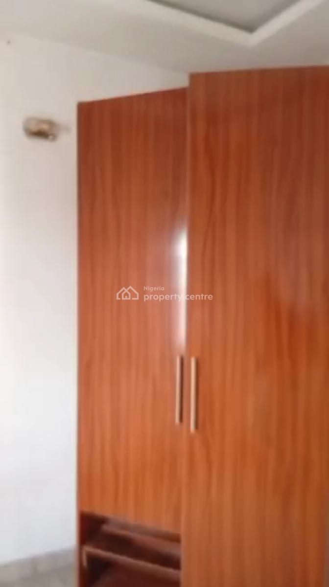 Well Maintained 2 Bedroom Flat, Lakowe, Ibeju Lekki, Lagos, Flat / Apartment for Rent