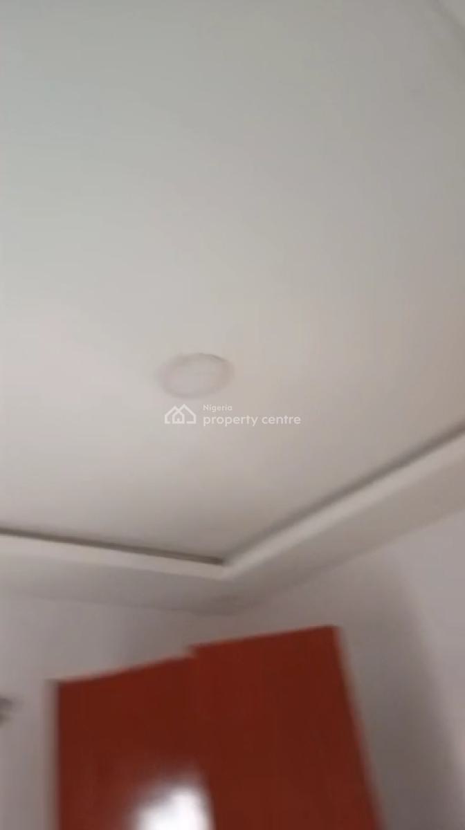 Well Maintained 2 Bedroom Flat, Lakowe, Ibeju Lekki, Lagos, Flat / Apartment for Rent