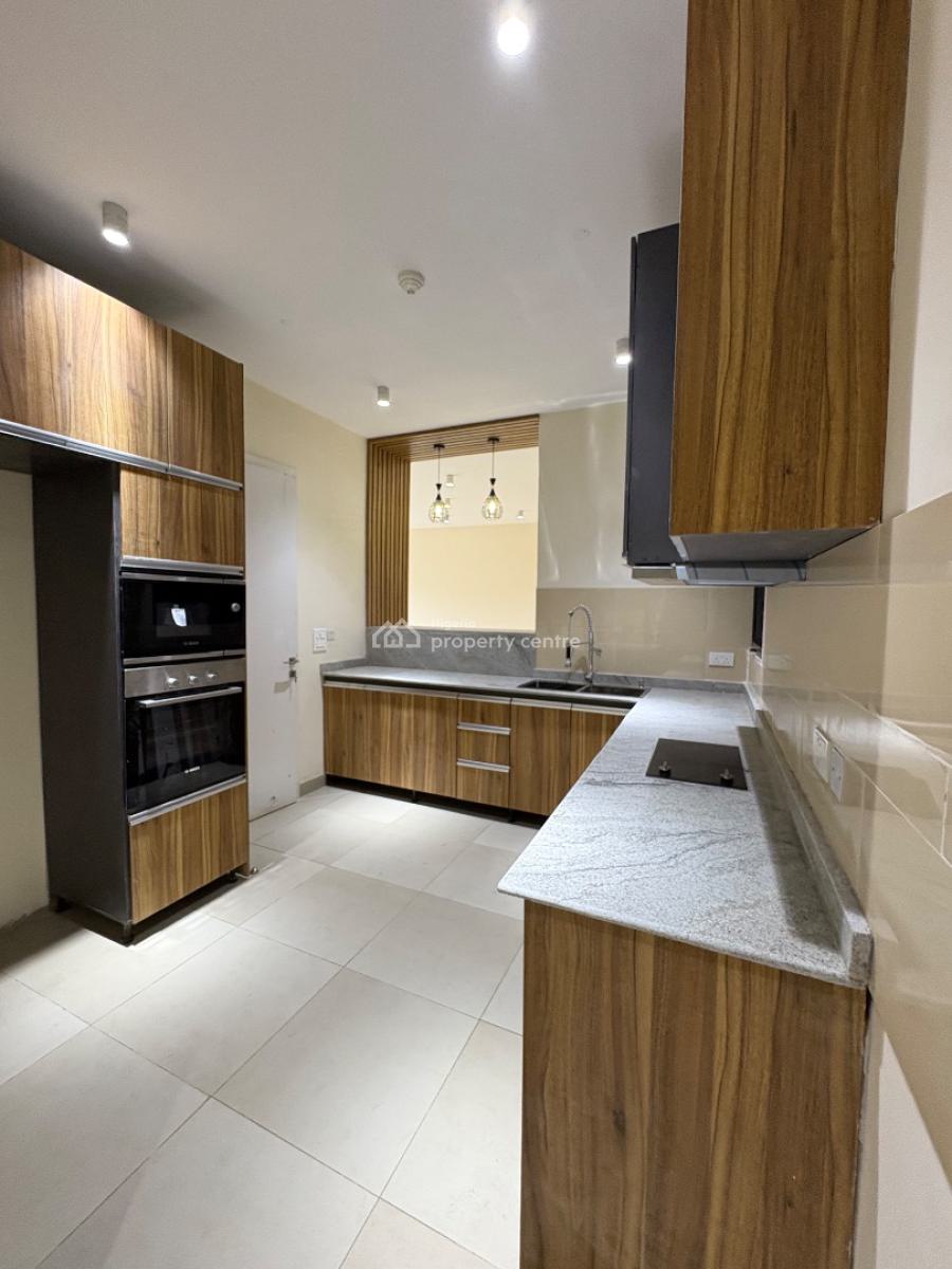 2 Bedroom Apartment, Lekki Phase 1, Lekki, Lagos, Flat / Apartment for Sale