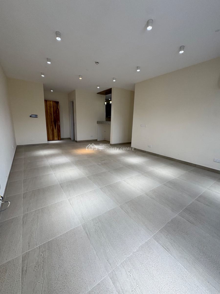 2 Bedroom Apartment, Lekki Phase 1, Lekki, Lagos, Flat / Apartment for Sale