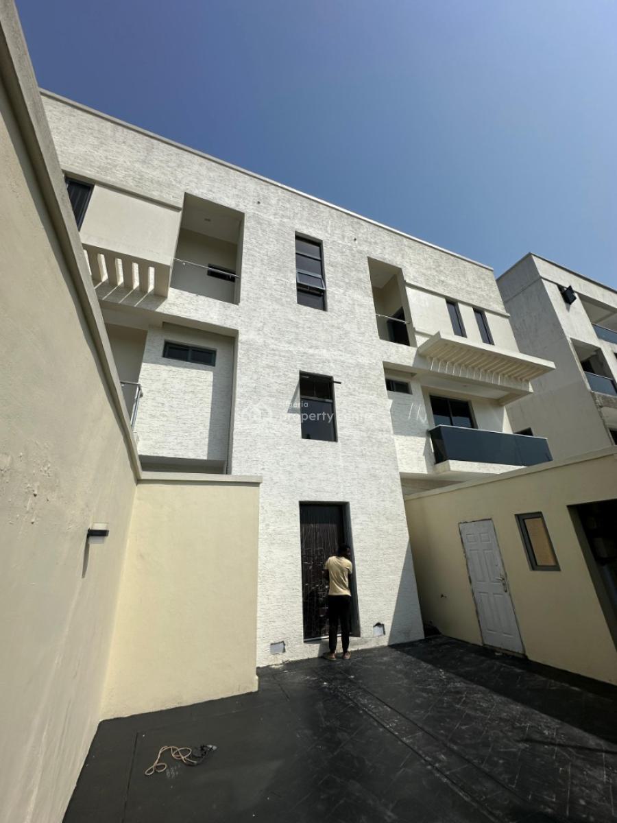 Newly Built Self Serviced 2 Bedroom Penthouse Apartment, Lekki Phase 1, Lekki, Lagos, Flat / Apartment for Rent