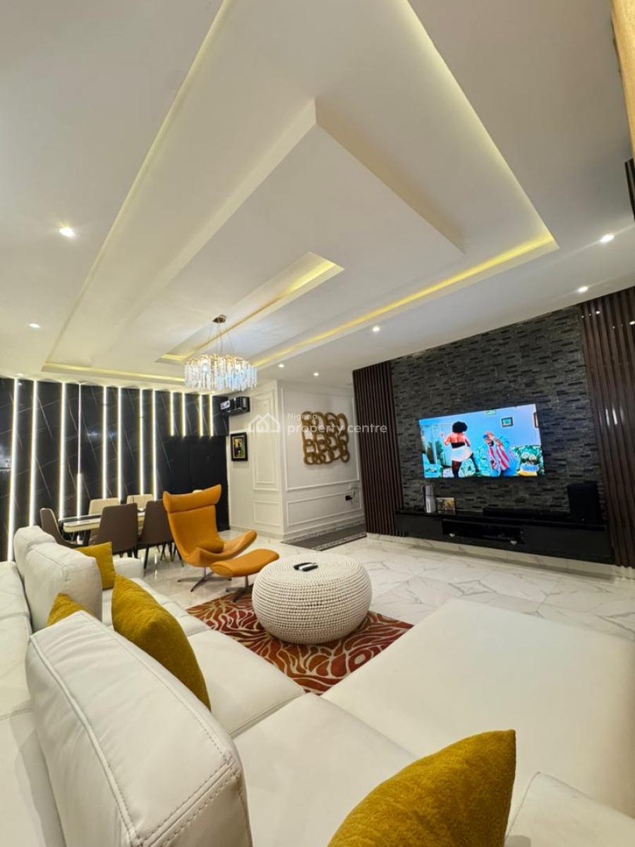 🟨 3 Bedroom Apartment  with Ps5, Lekki Phase One, Lekki Phase 1, Lekki, Lagos, House Short Let