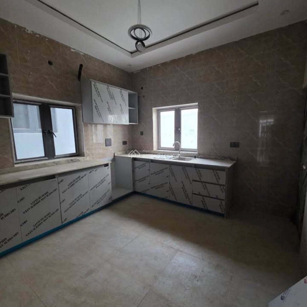 4bedroom Terrace Duplex with Bq, Mabushi, Abuja, Detached Duplex for Sale