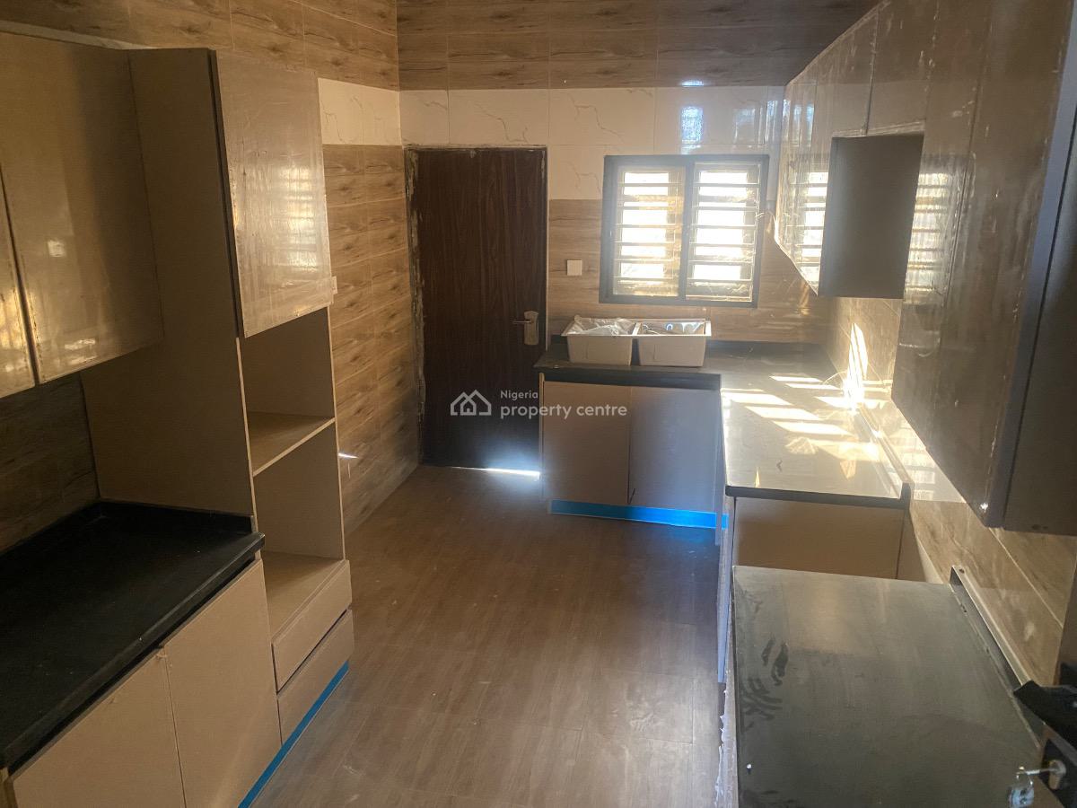 Newly Built 3 Bedroom Duplex, Naf Valley Estate, Asokoro District, Abuja, Terraced Duplex for Sale