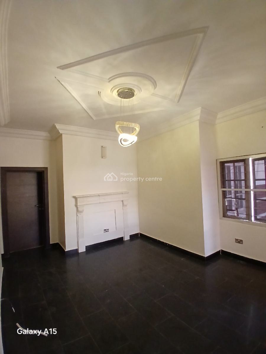 Well Spacious 3 Bedroom Terrace Duplex + 1 Bq Attached, Apo, Abuja, Terraced Duplex for Rent