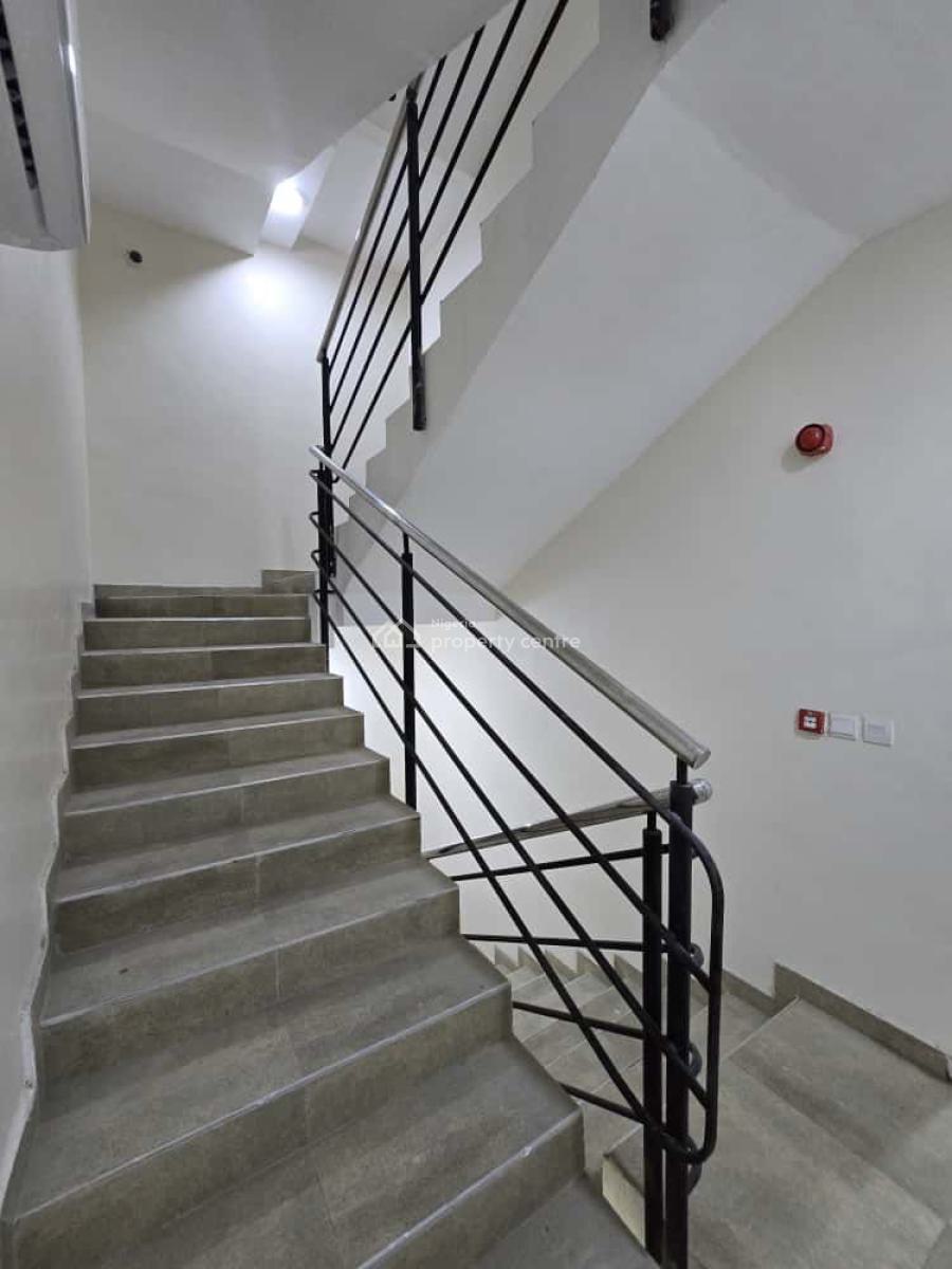 Luxury 3 Bedroom Apartment, Lekki Phase 1, Lekki, Lagos, Flat / Apartment for Rent