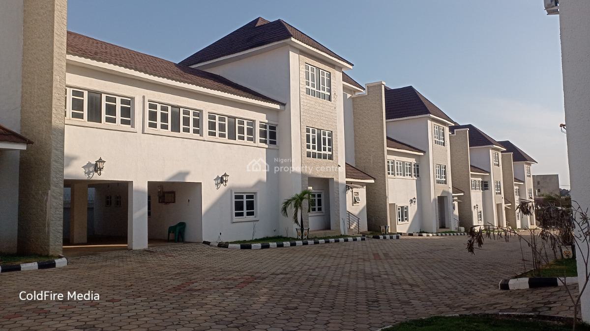 18 Units of 5 Bed Terrace Duplex and 12 Units of 4 Bed Terrace Duplex, By Nnpc, Guzape District, Abuja, Guzape District, Abuja, Terraced Duplex for Sale