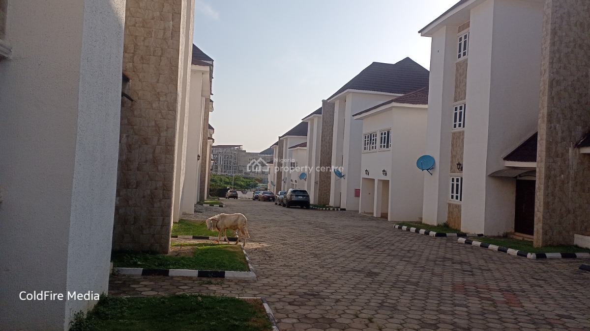 18 Units of 5 Bed Terrace Duplex and 12 Units of 4 Bed Terrace Duplex, By Nnpc, Guzape District, Abuja, Guzape District, Abuja, Terraced Duplex for Sale