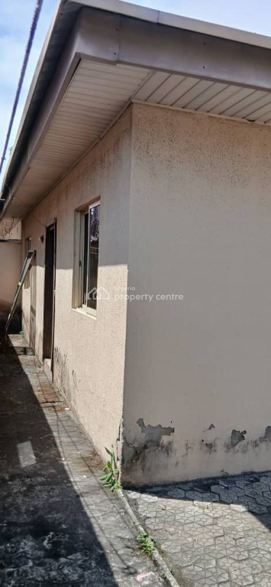 4 Bedroom Semi Detached Duplex with Bq, Lekki Phase 1, Lekki, Lagos, Semi-detached Duplex for Rent