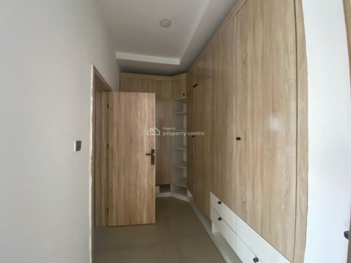 4 Bedrooms Semi Detached Duplex, Harris Drive By, Vgc, Lekki, Lagos, Semi-detached Duplex for Sale