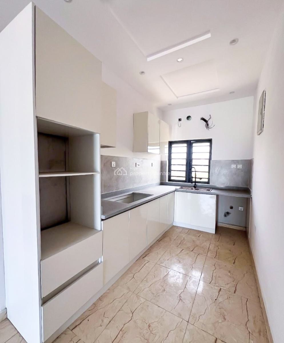 Spacious 4 Bedroom Penthouse, Ocean Bay Estate, Lekki, Lagos, Flat / Apartment for Sale