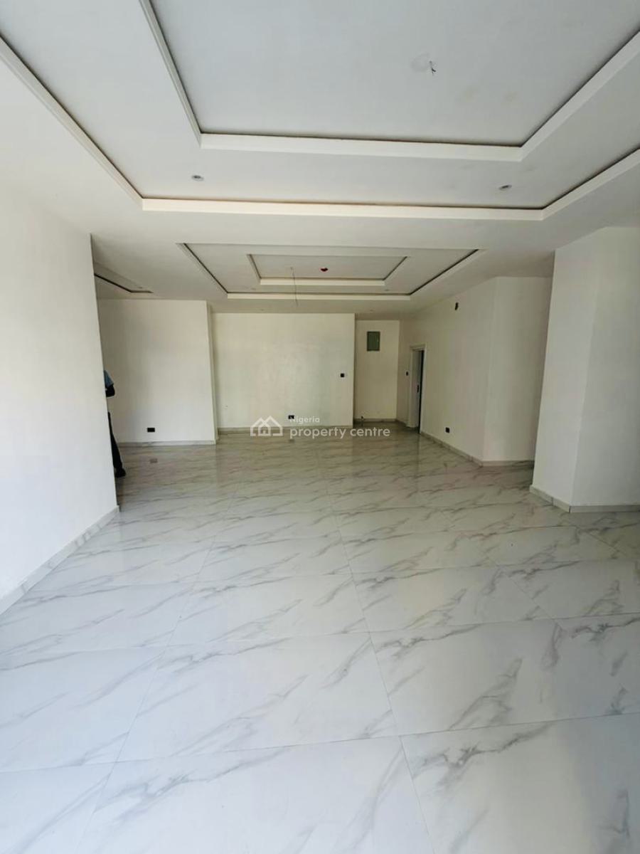 Exquisite & Very Spacious 3 Bedroom Apartment with Pool & Gym, Good Deal! Most Spacious and Well Built Apartment in Lekki., Lekki Phase 1, Lekki, Lagos, Flat / Apartment for Sale