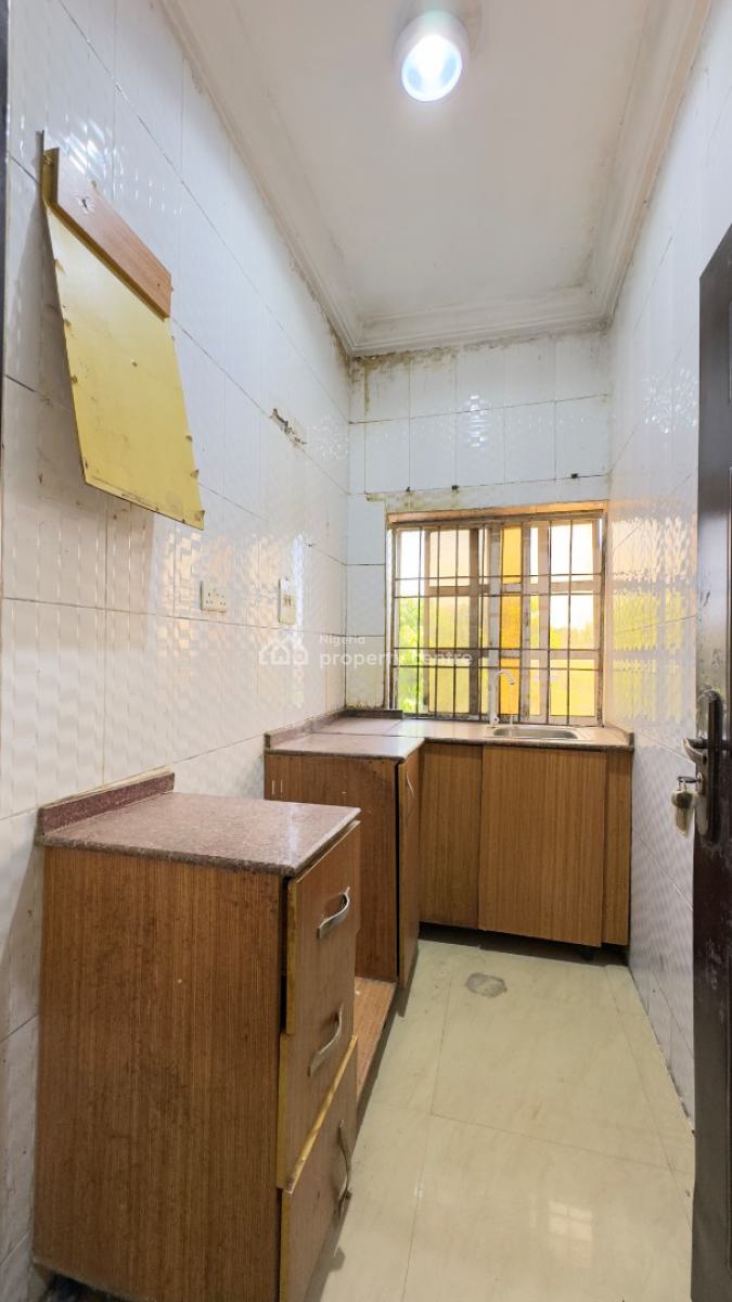 Newly Vacated 1 Bedroom Flat, Durumi, Durumi, Abuja, Flat / Apartment for Rent