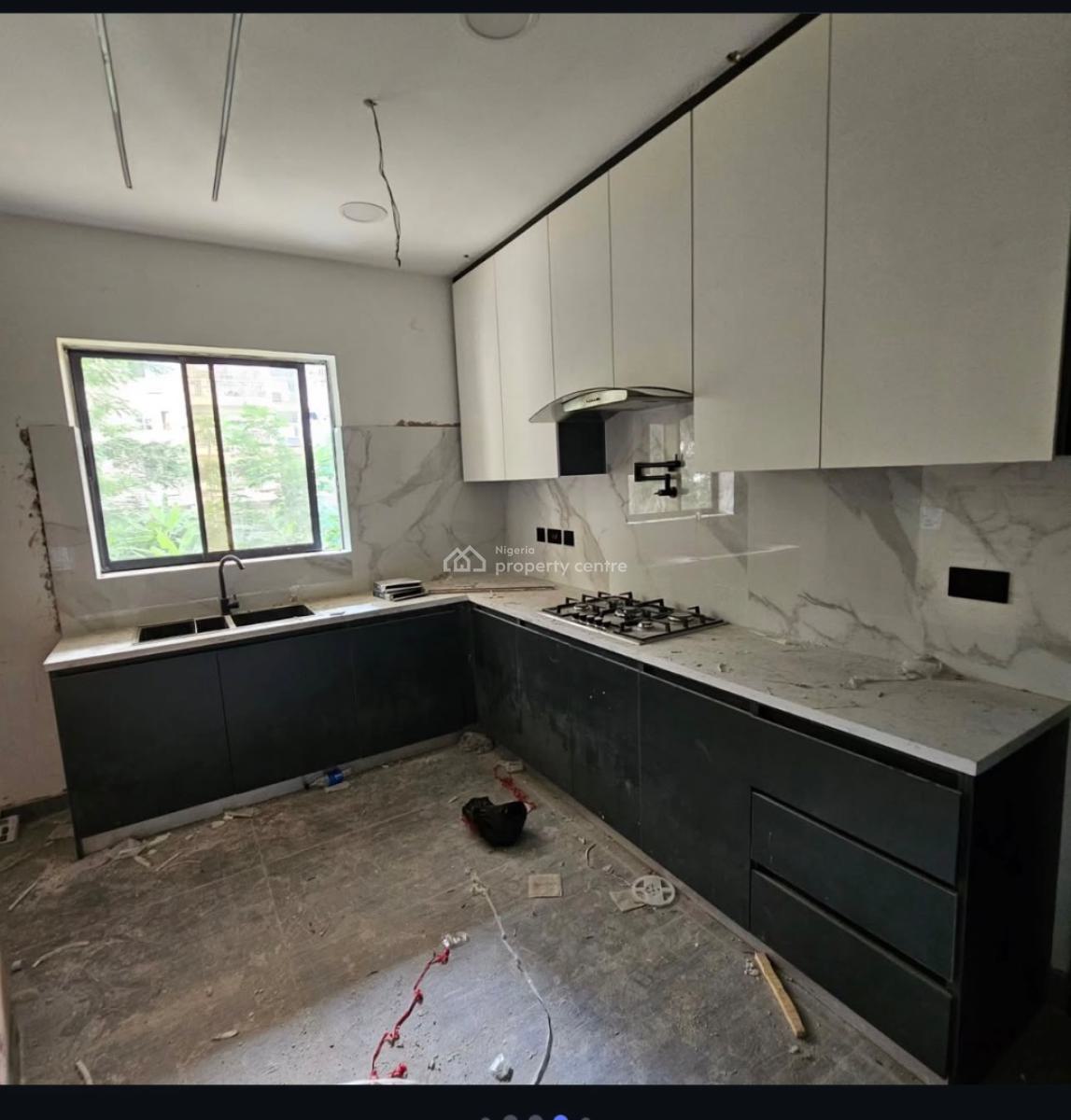 4 Bedroom Beautiful Terraced Duplex with a Garage, Obanikoro Lagos, Anthony, Maryland, Lagos, Terraced Duplex for Sale