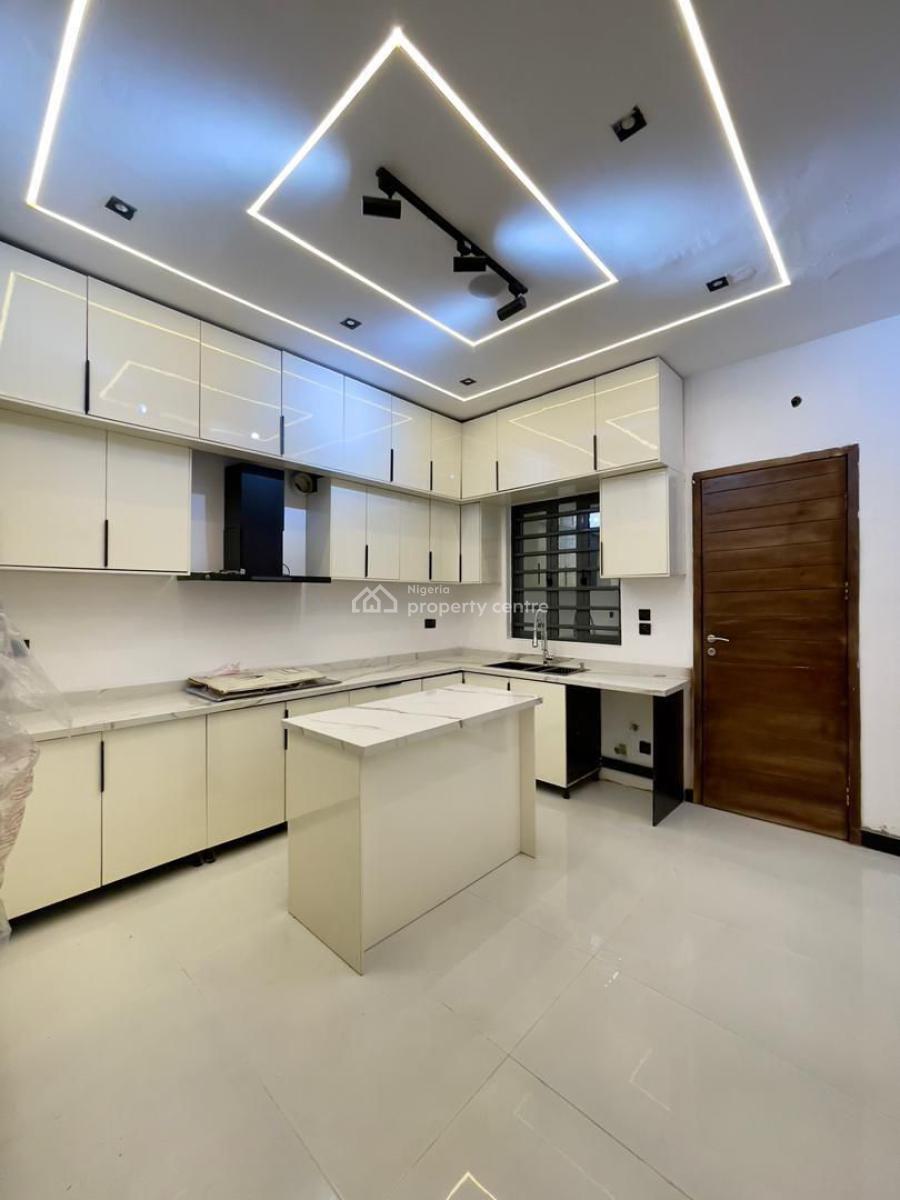 5bedroom Detached Duplex, Ologolo, Lekki, Lagos, Detached Duplex for Sale