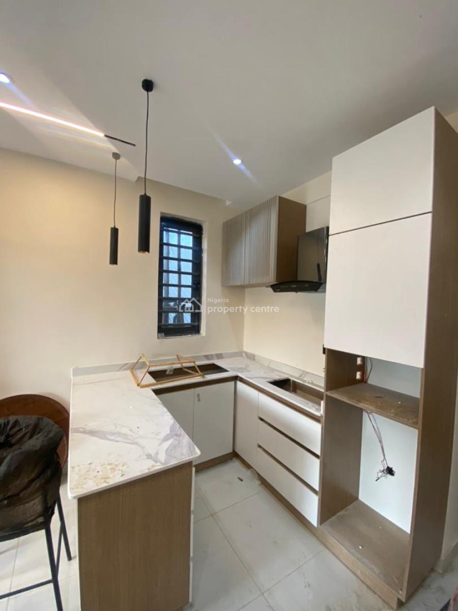 Perez Court, The Heartbeat of Luxury in Lagos Mainland, Strategic Location, Surulere, Lagos, Flat / Apartment for Sale