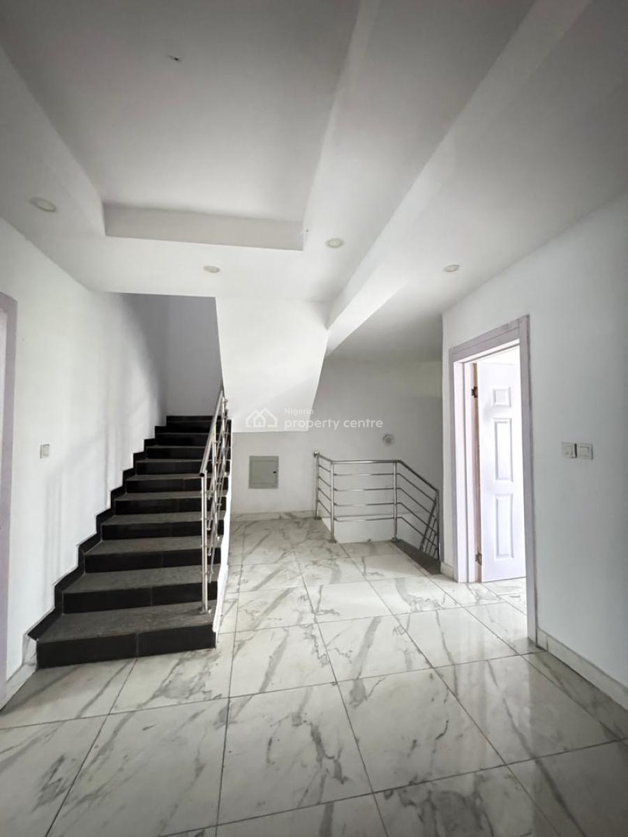 Lovely 4 Bedroom Terrace Duplex with Bq, Surulere, Surulere, Lagos, Terraced Duplex for Sale