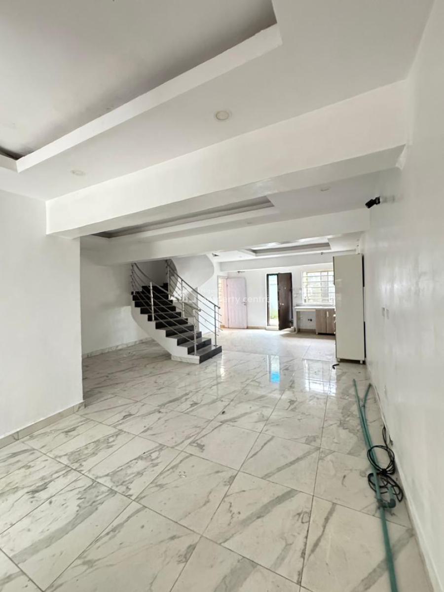 Lovely 4 Bedroom Terrace Duplex with Bq, Surulere, Surulere, Lagos, Terraced Duplex for Sale