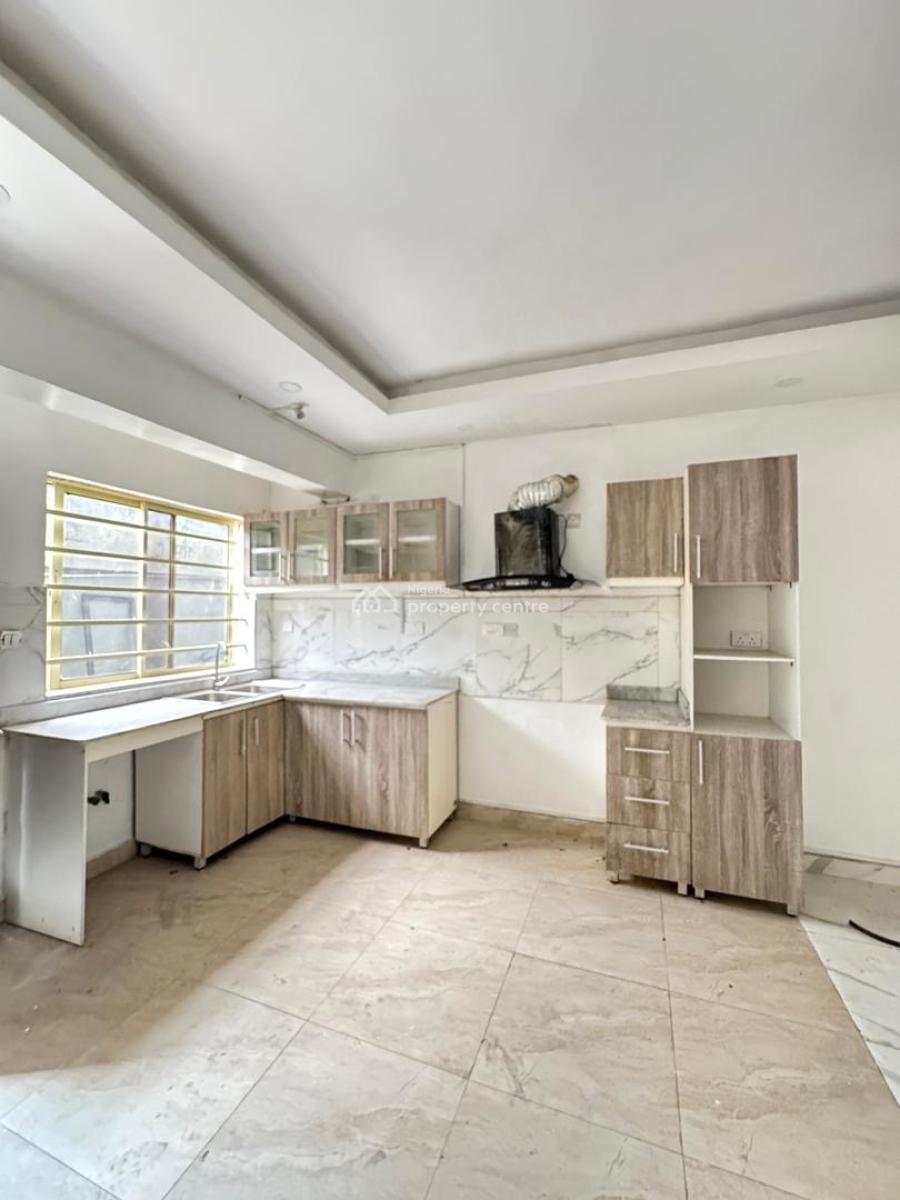 Lovely 4 Bedroom Terrace Duplex with Bq, Surulere, Surulere, Lagos, Terraced Duplex for Sale