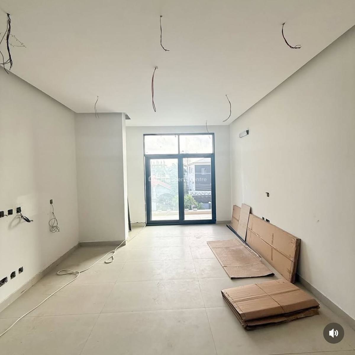 Newly Built 2 Bedroom Apartments, Lekki Phase 1, Lekki, Lagos, Block of Flats for Sale