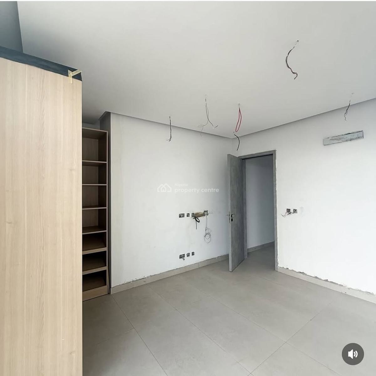 Newly Built 2 Bedroom Apartments, Lekki Phase 1, Lekki, Lagos, Block of Flats for Sale