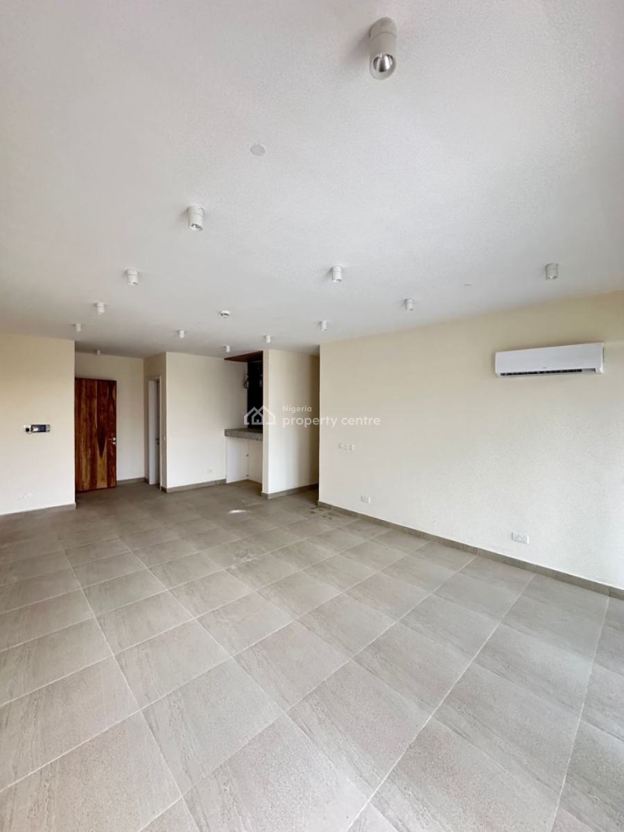 Luxury Spacious 3 Bedroom Apartment, Lekki Phase 1, Lekki, Lagos, Flat / Apartment for Sale