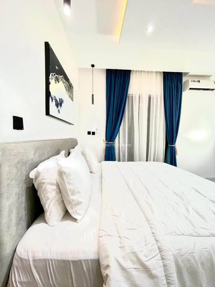 5 Bedroom Duplex with Pool, Snooker, Tennis & Family Lounge, Lekki, Lagos, Flat / Apartment Short Let