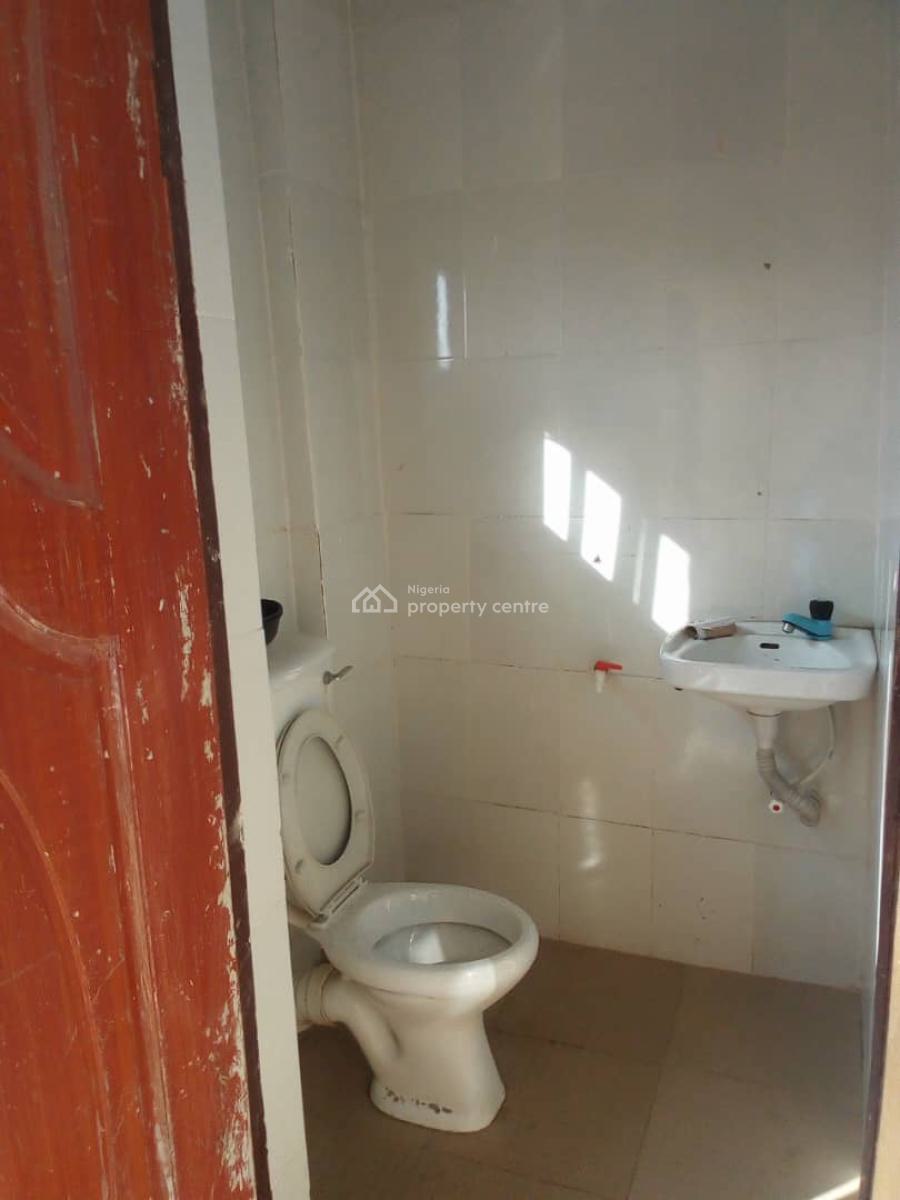 Portable 2 Bedroom Flat, Ori-oke, Ogudu, Lagos, Flat / Apartment for Rent