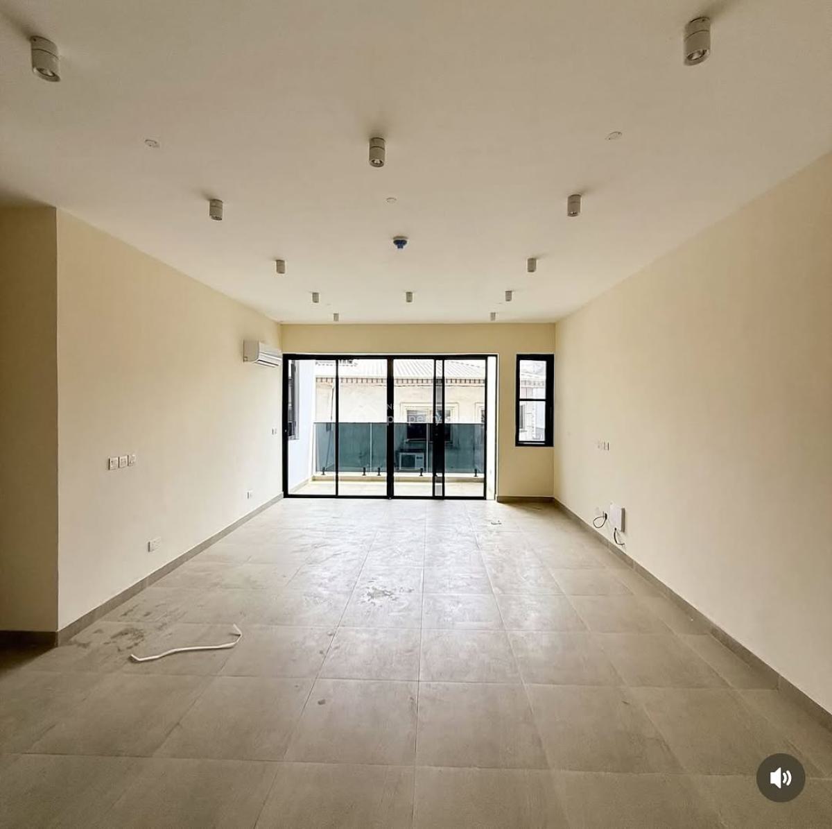 Contemporary 2/3 Bedroom Apartment, Lekki Phase 1, Lekki, Lagos, Block of Flats for Sale