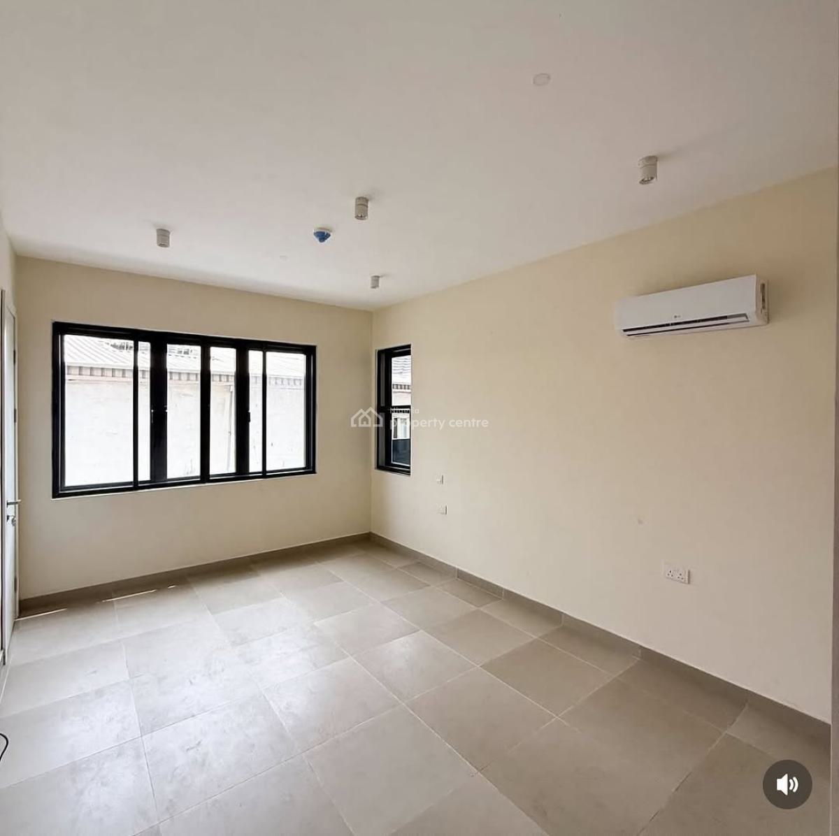 Contemporary 2/3 Bedroom Apartment, Lekki Phase 1, Lekki, Lagos, Block of Flats for Sale