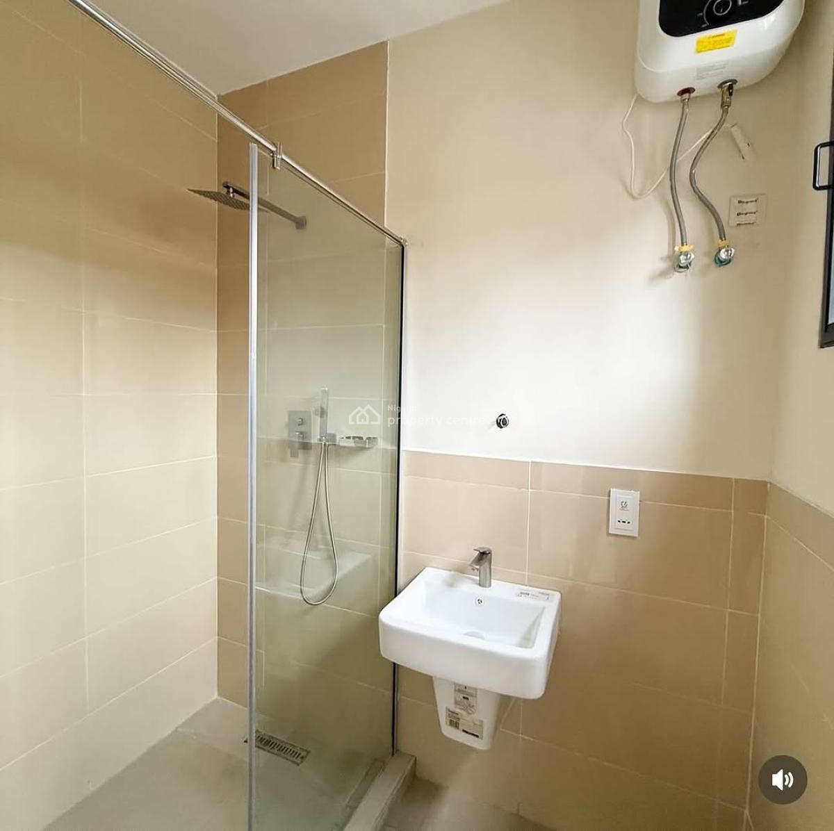 Contemporary 2/3 Bedroom Apartment, Lekki Phase 1, Lekki, Lagos, Block of Flats for Sale