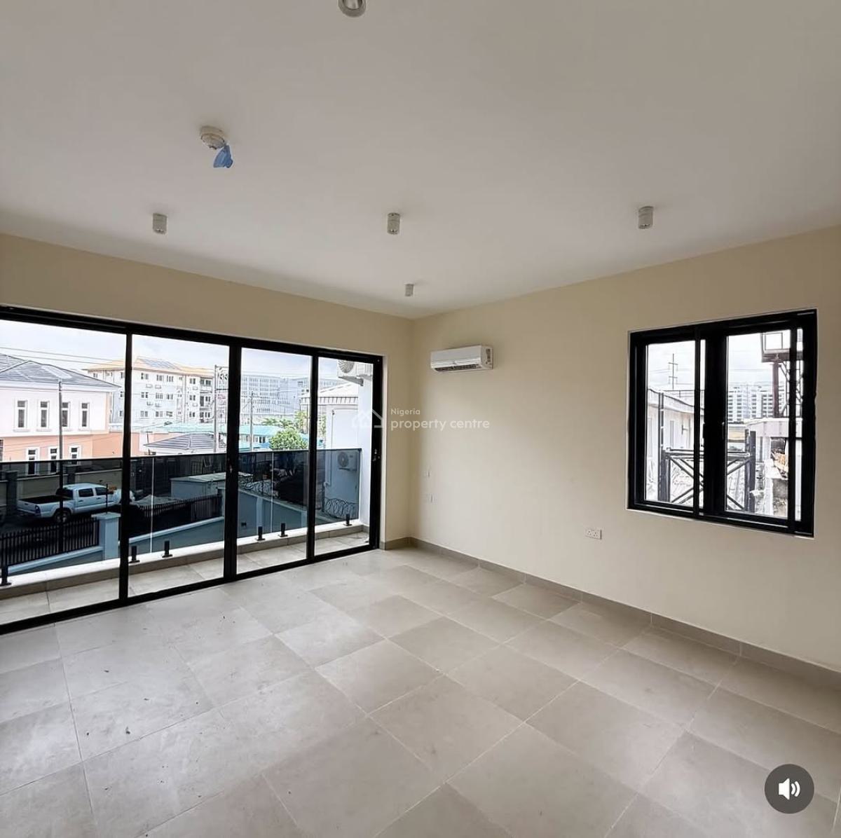 Contemporary 2/3 Bedroom Apartment, Lekki Phase 1, Lekki, Lagos, Block of Flats for Sale