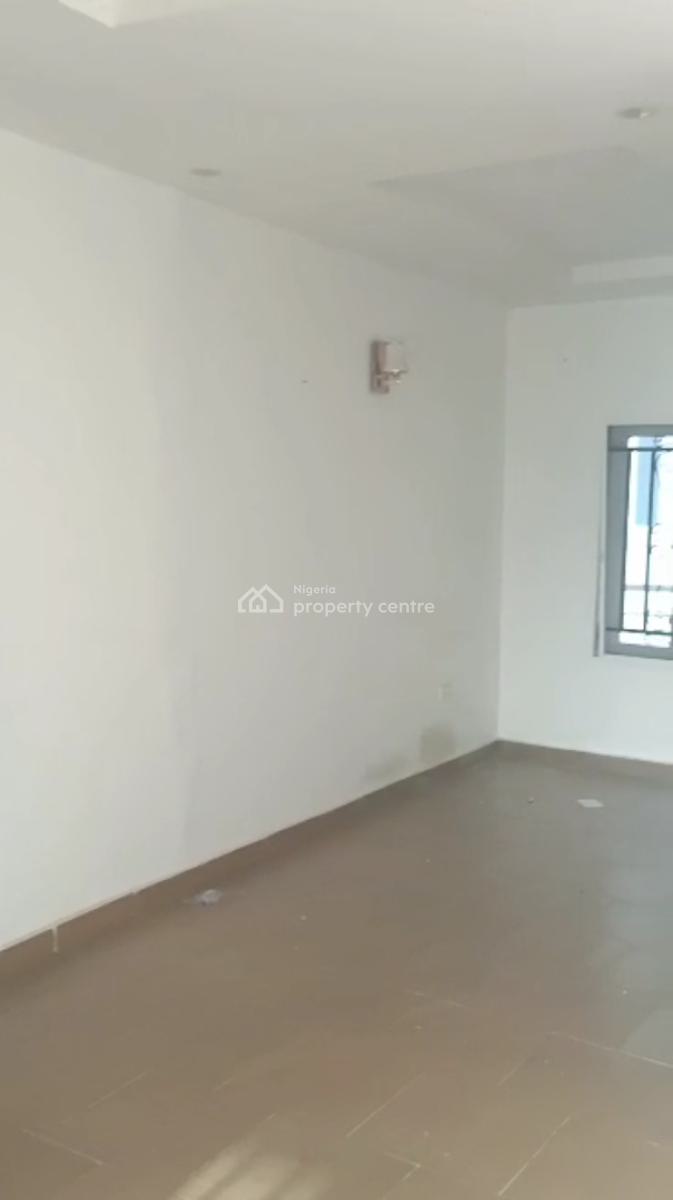2 Bedroom Apartment, River Park Estate, Airport Road, Lugbe District, Abuja, Flat / Apartment for Rent