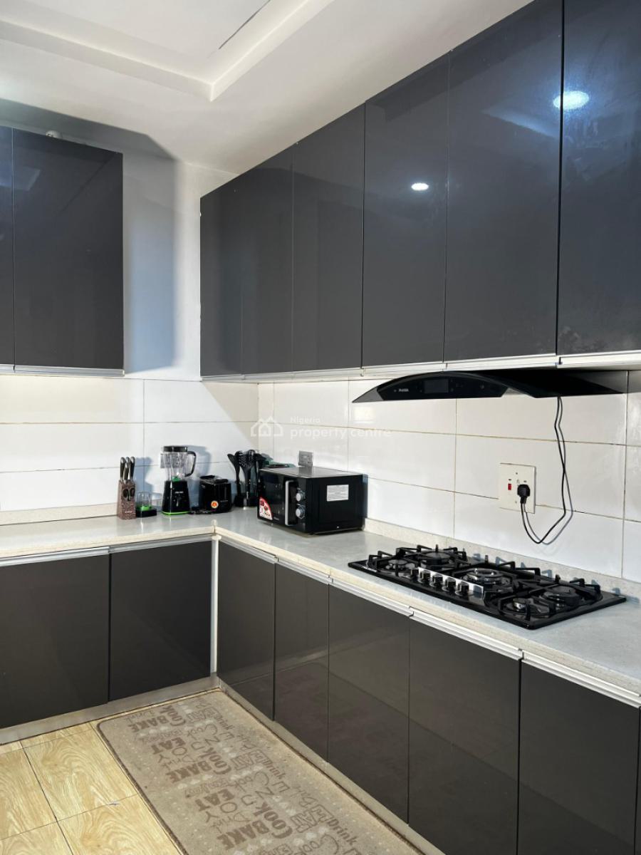 3 Bedroom Duplex with Netflix, Mende, Maryland, Lagos, House Short Let