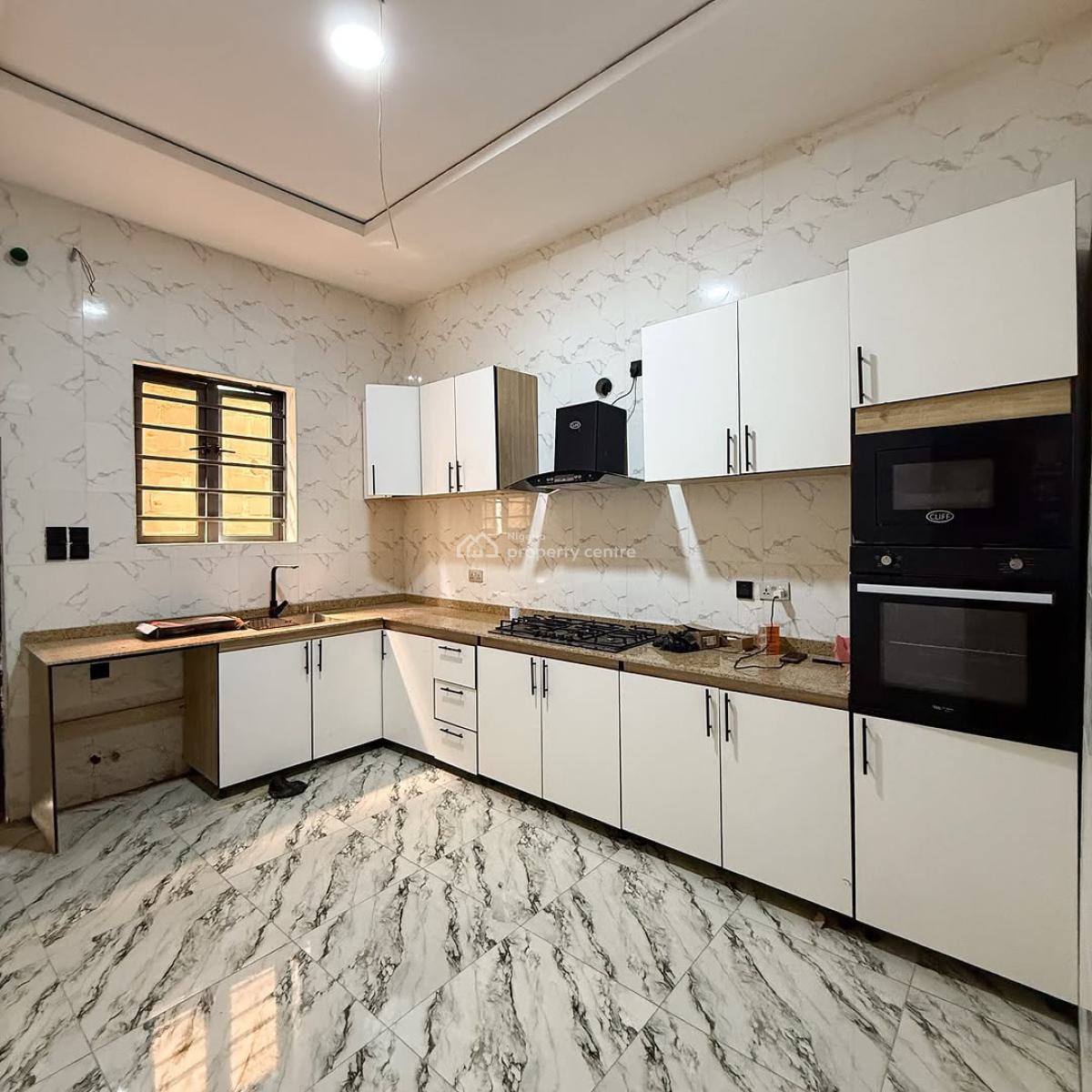 Spacious 4 Terrace Duplex, Ajah, Lagos, Terraced Duplex for Sale