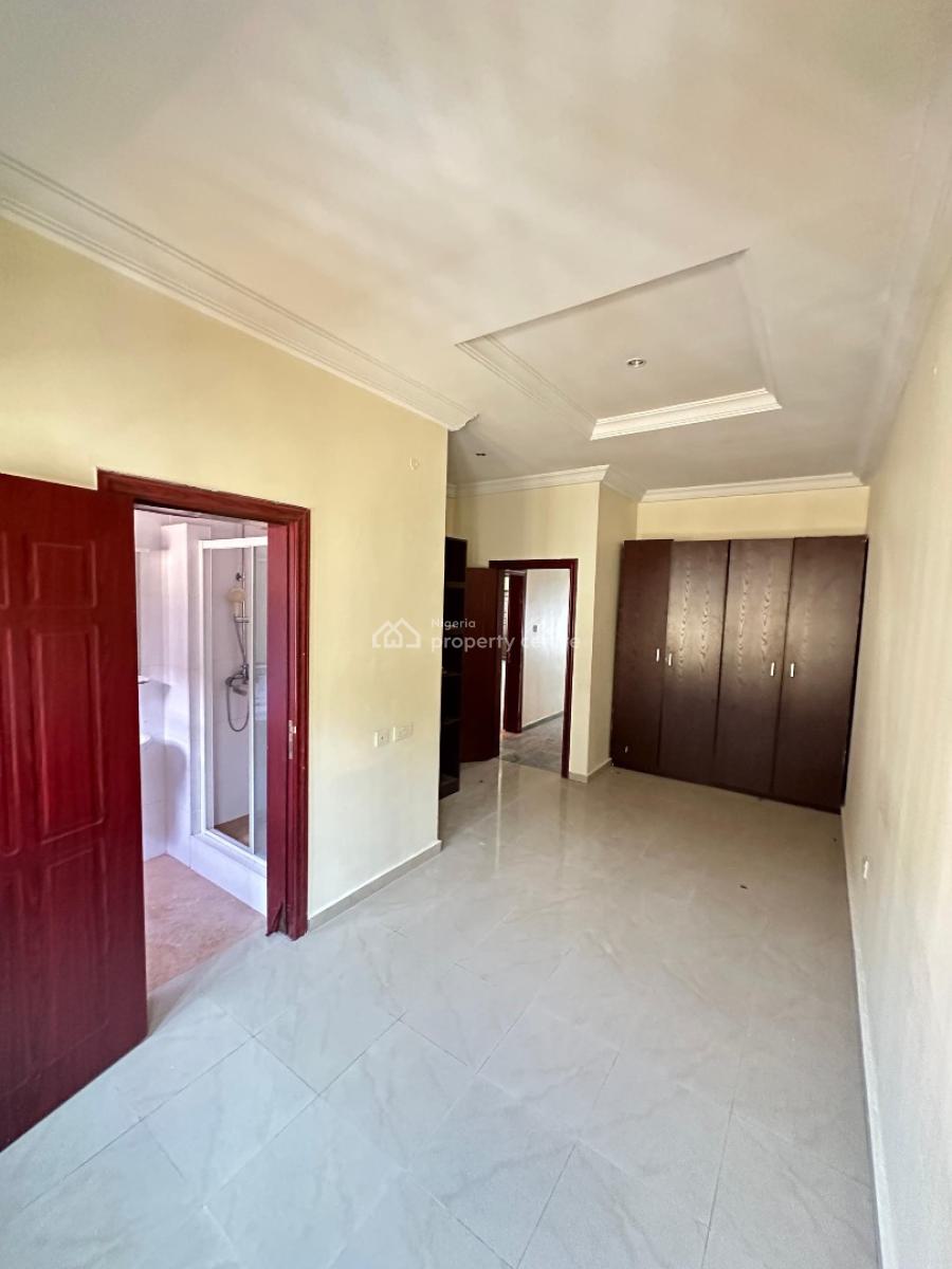 4 Bedroom Self-serviced Semi-detached Duplex (commercial Use), Lekki Phase 1, Lekki, Lagos, Commercial Property for Rent