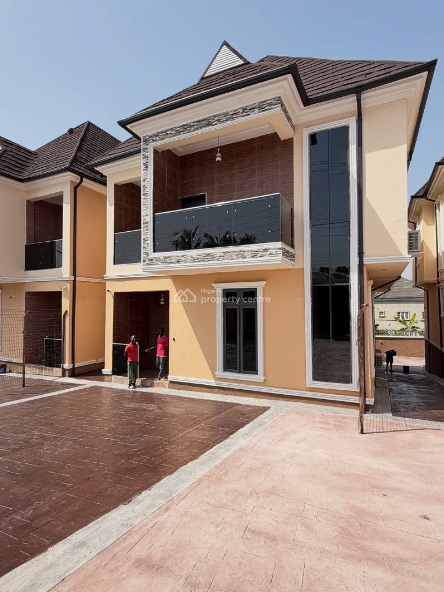 3 Beds  Semi-detached  Move-in-ready Bq, Apo Resettlement, Apo, Abuja, Semi-detached Duplex for Sale