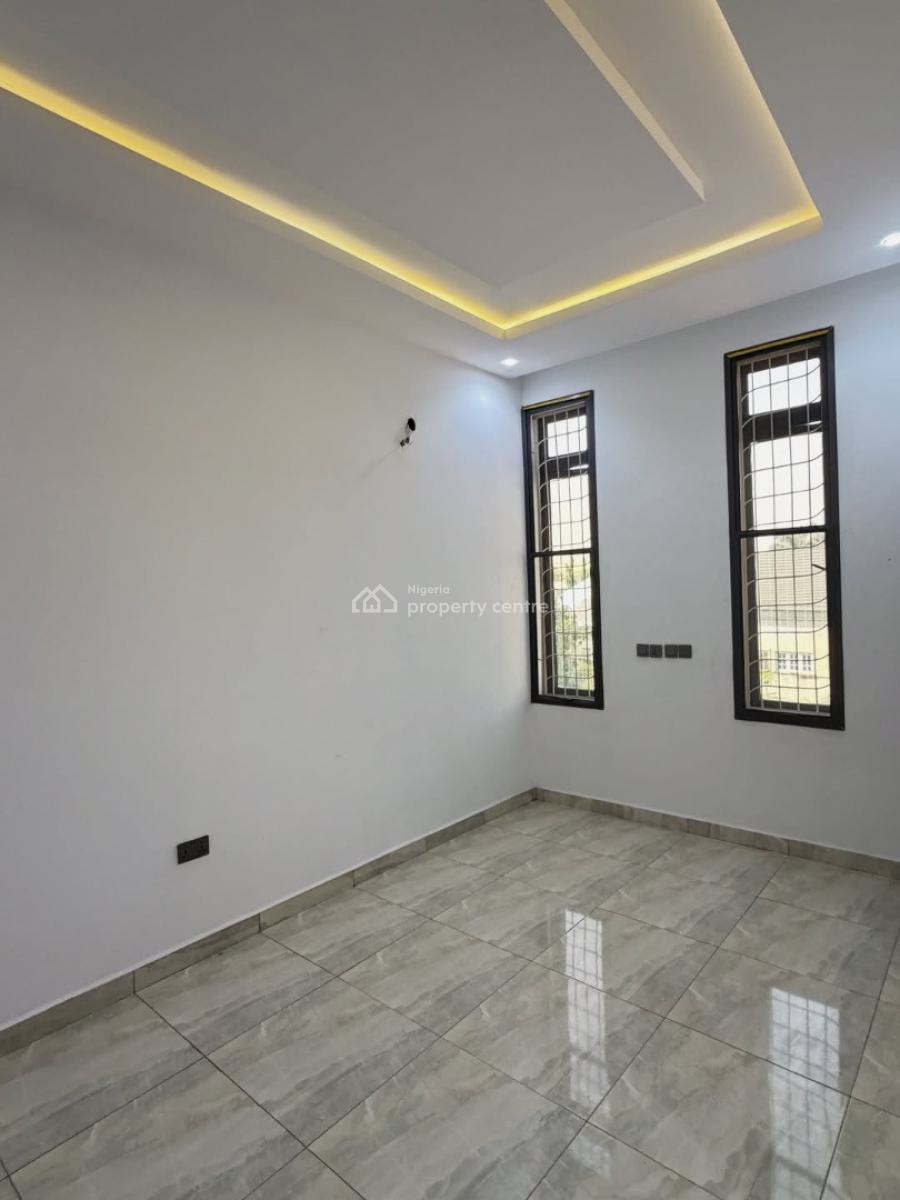 3 Beds  Semi-detached  Move-in-ready Bq, Apo Resettlement, Apo, Abuja, Semi-detached Duplex for Sale