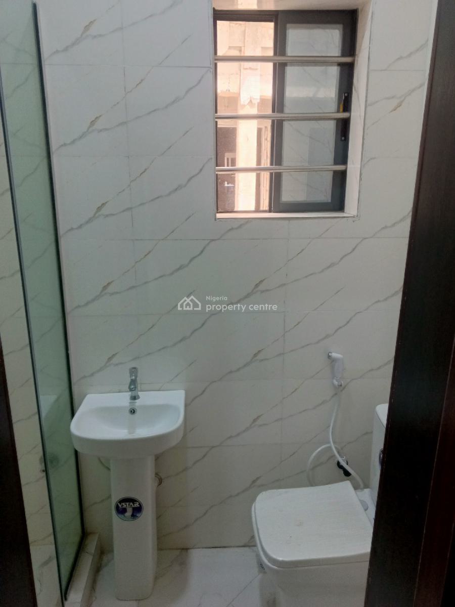 Brand New Luxury 3 Bedrooms Flat, Atlantic View Estate, Alpha Beach Road, New-road Bustop, Igbo Efon, Lekki, Lagos, Flat / Apartment for Rent