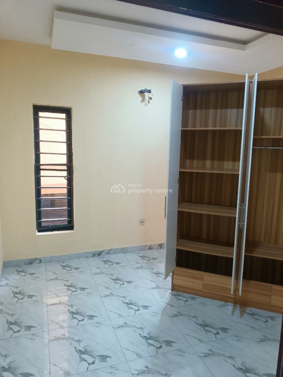 Brand New Luxury 3 Bedrooms Flat, Atlantic View Estate, Alpha Beach Road, New-road Bustop, Igbo Efon, Lekki, Lagos, Flat / Apartment for Rent